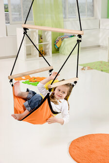 Kinderhangstoel Kids Swinger Geel/Oranje houding relax 2