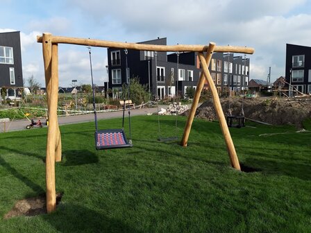 Robinia Houten Schommel op maat inground