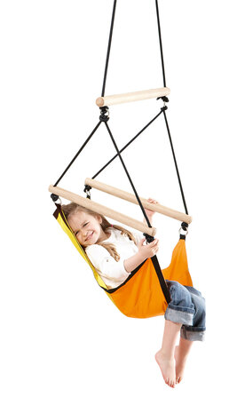 Kinderhangstoel Kids Swinger Geel/Oranje sfeerfoto zonder achtergrond